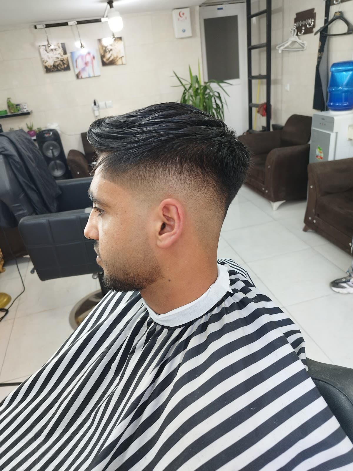 آرایشگاه لاکچری