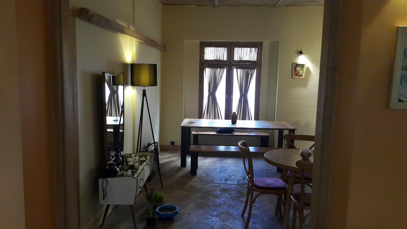 Banan Cafe Restaurant 4