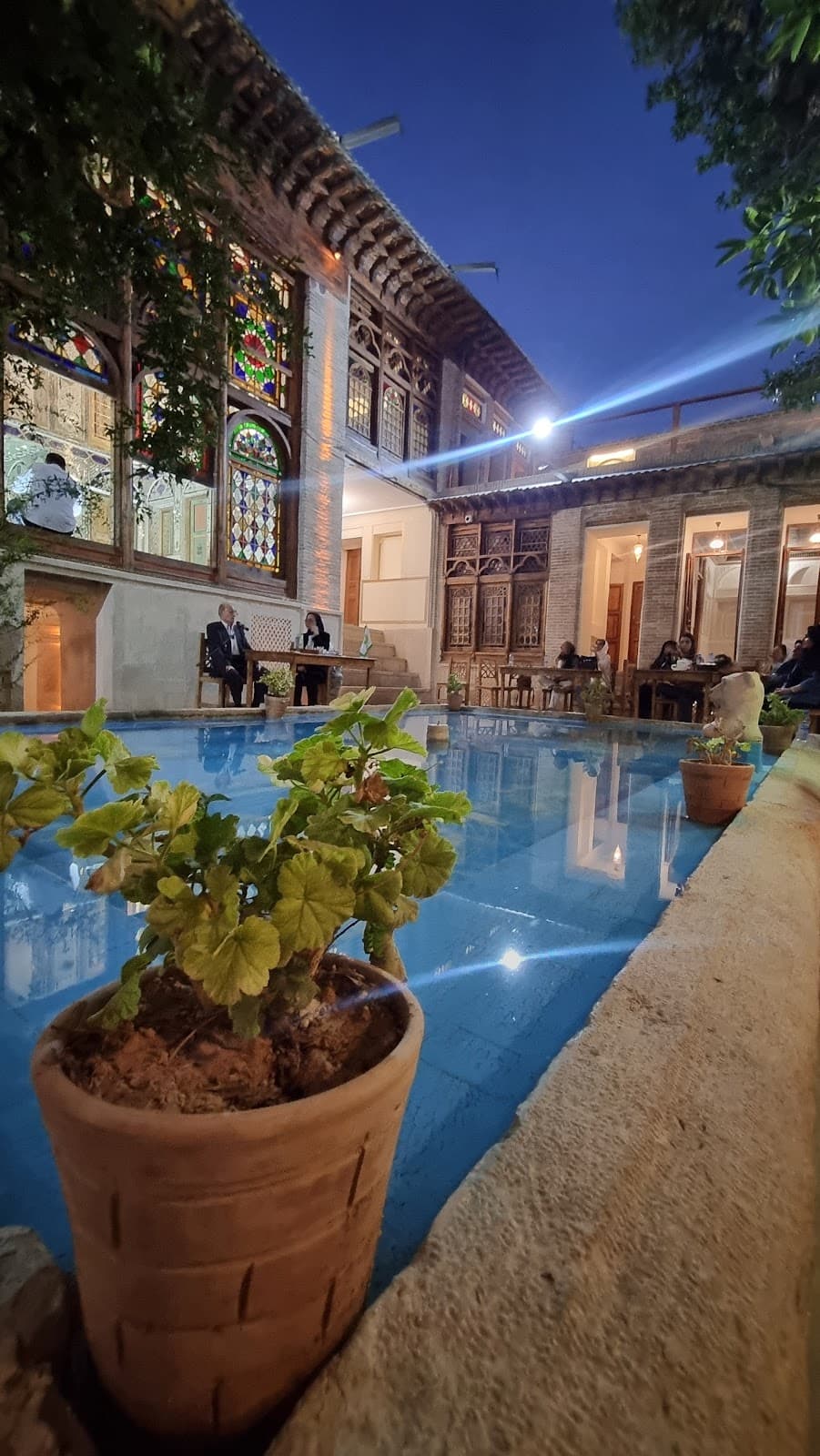 kazeronian-home عمارت تاریخی کازرونیان 3