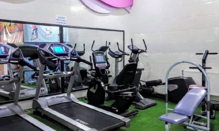 باشگاه ورزشی آرام 4