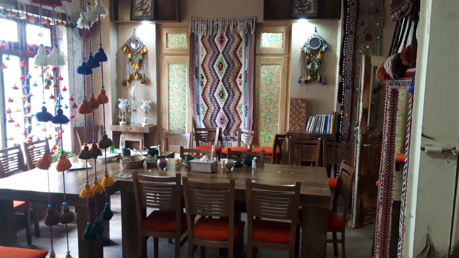 Shiraz Cafe Restaurant