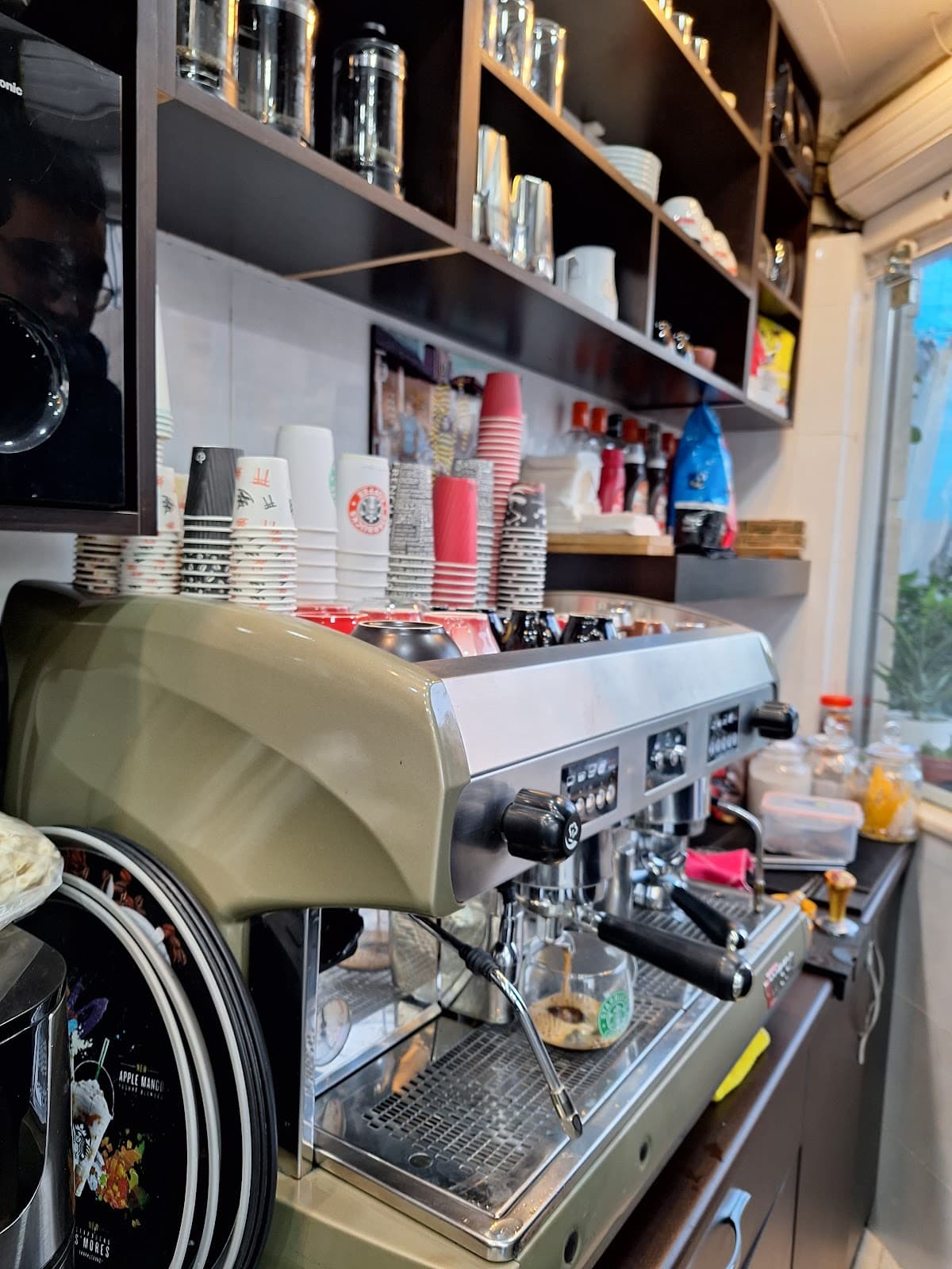 Feri Cafe 5