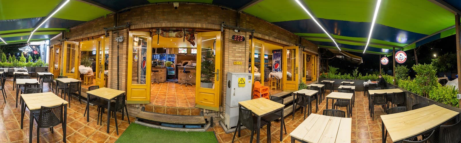 Shater Mohamad Kebab Shop and Fast Food Restaurant 5