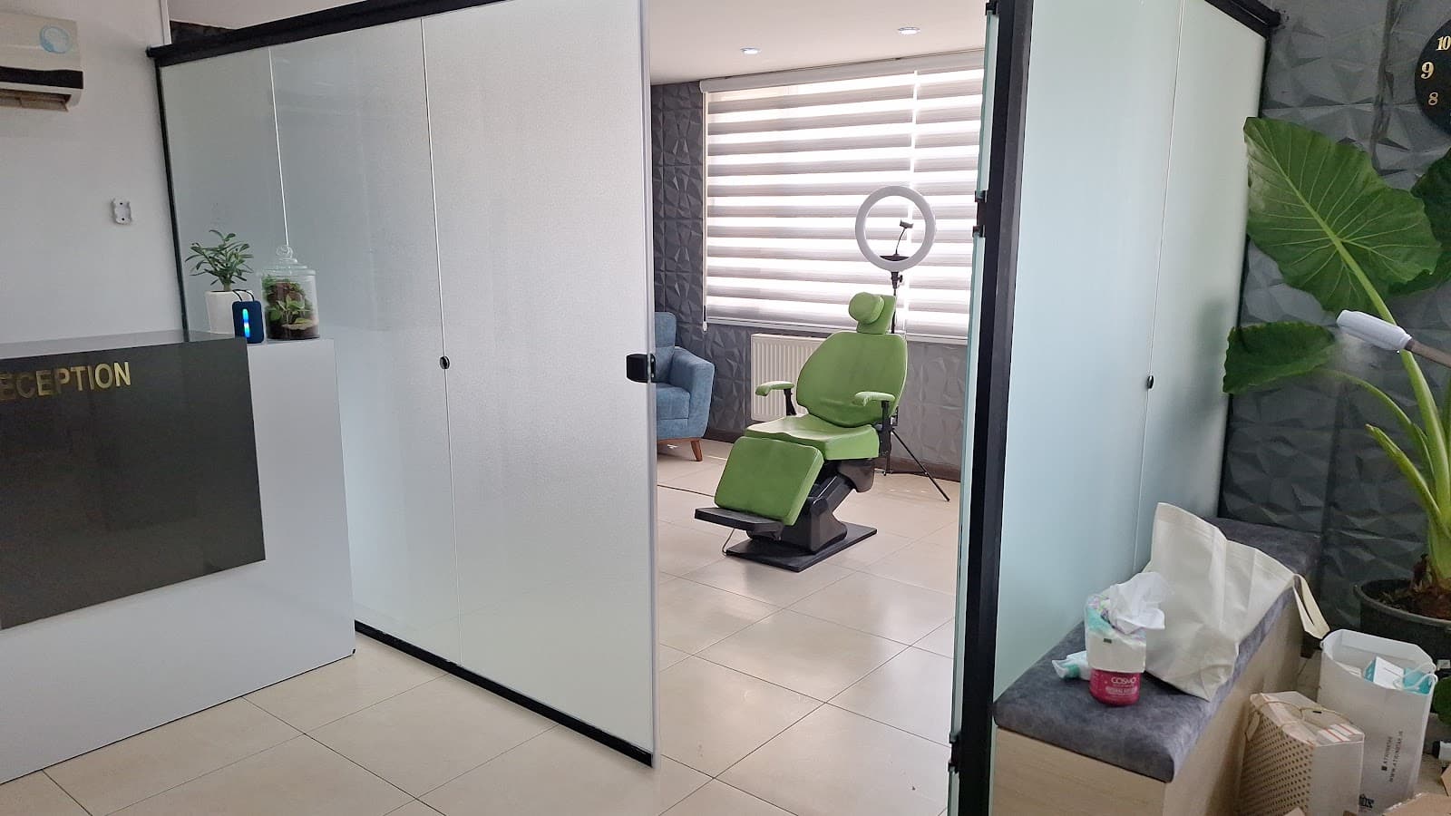 Damoon clinic ( کلینیک لیزر و زیبایی دامون) 5