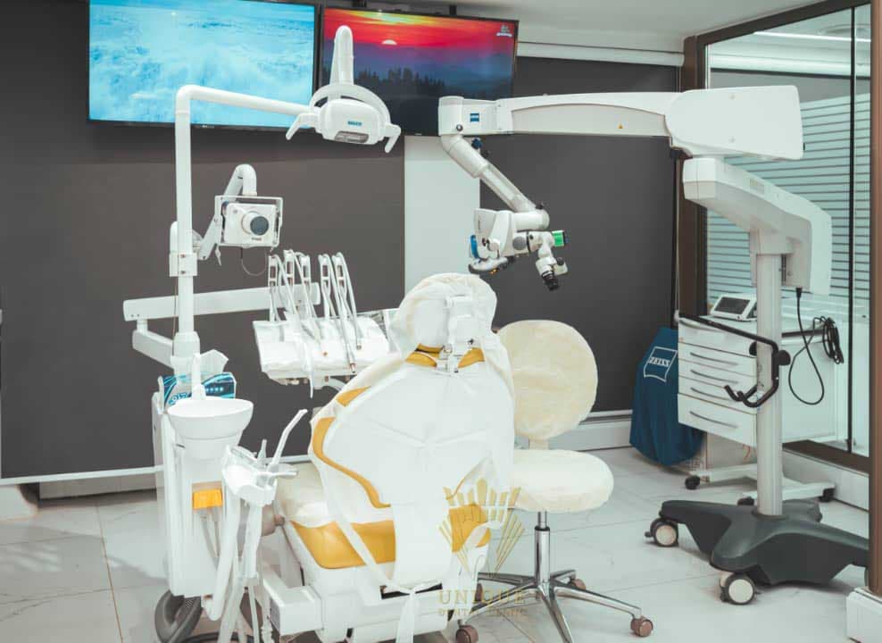 کلینیک دندانپزشکی یونیک(Unique Dental Clinic)