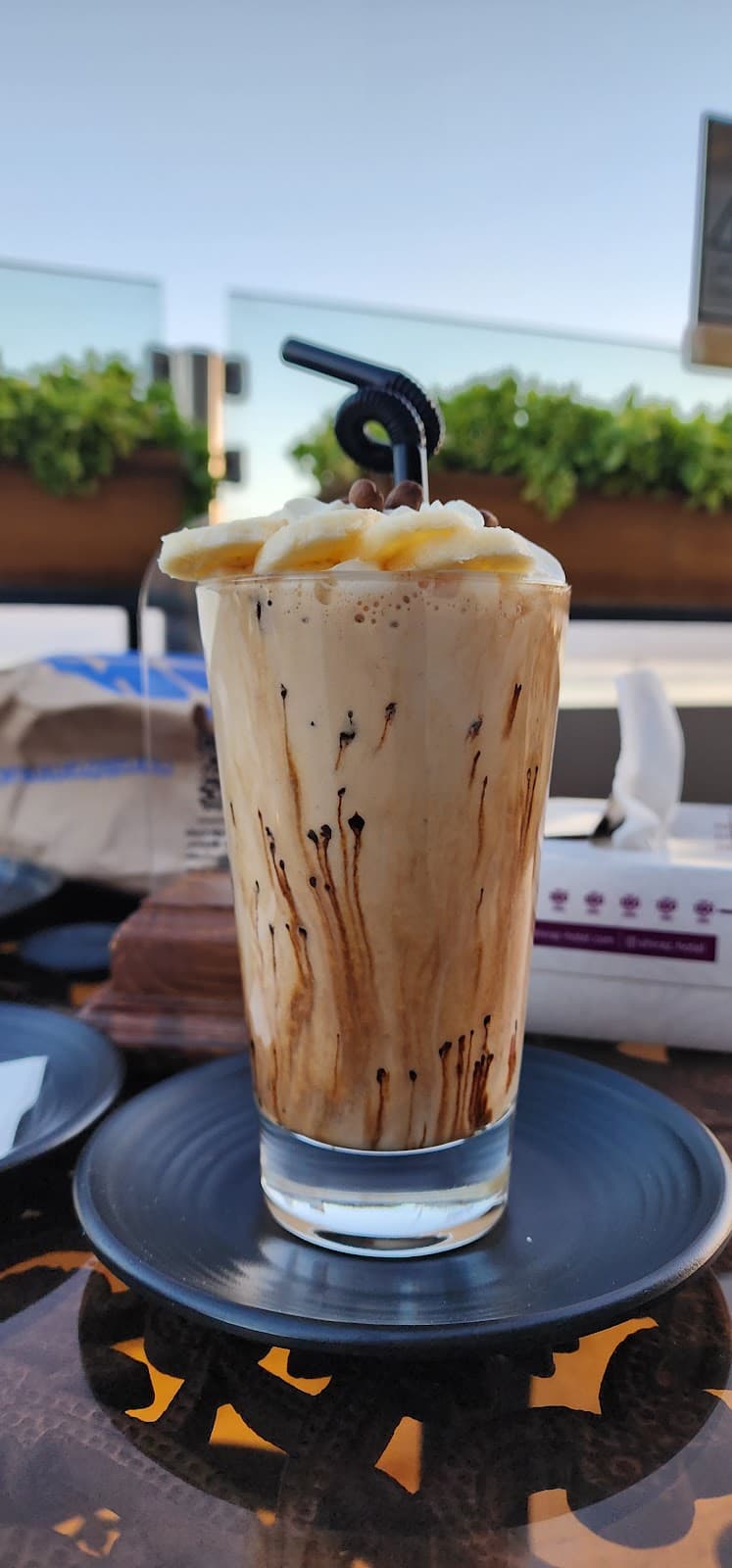Grand Hotel Coffee Shop 3