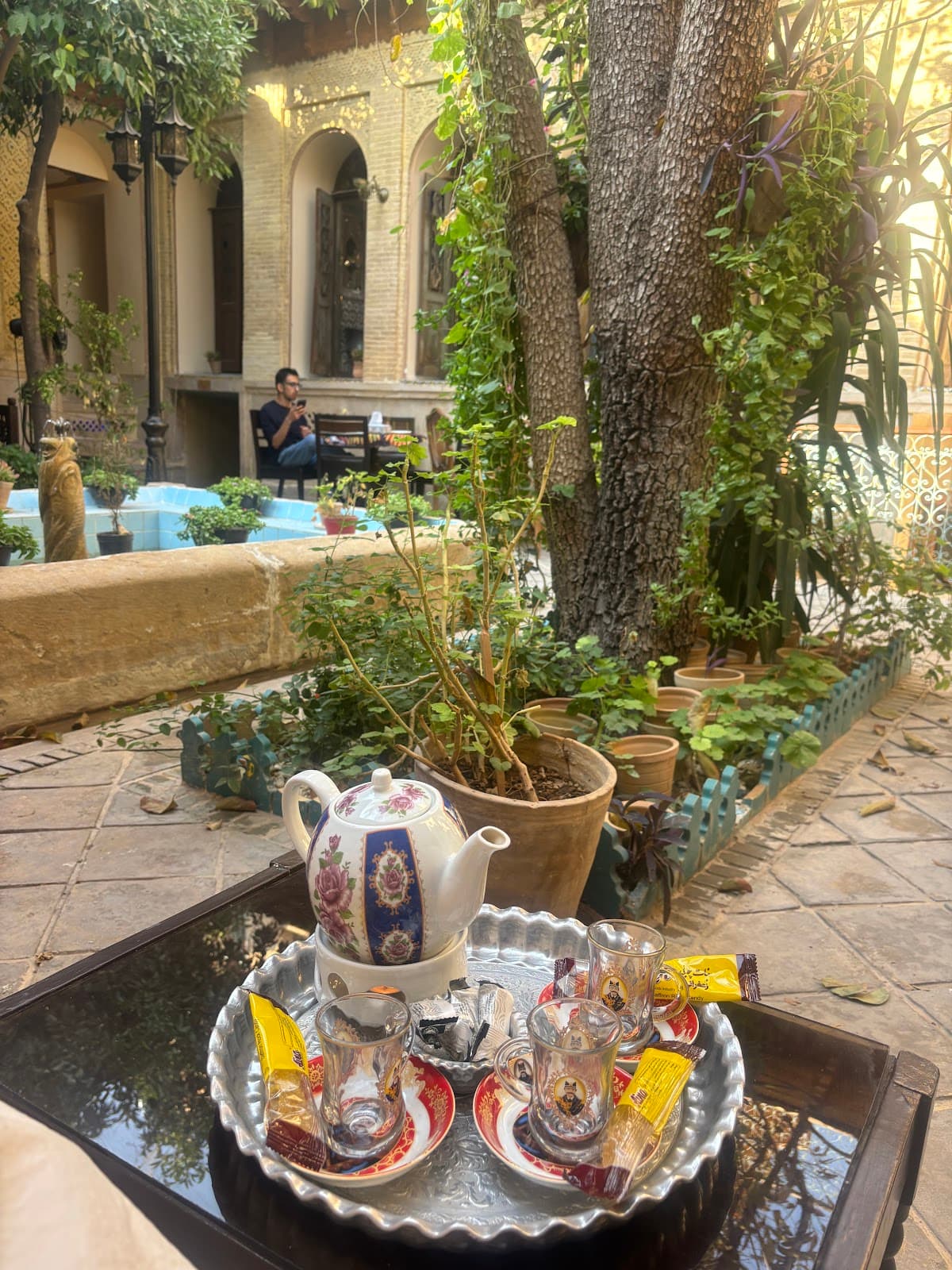 Foroughi House Cafe Restaurant 2