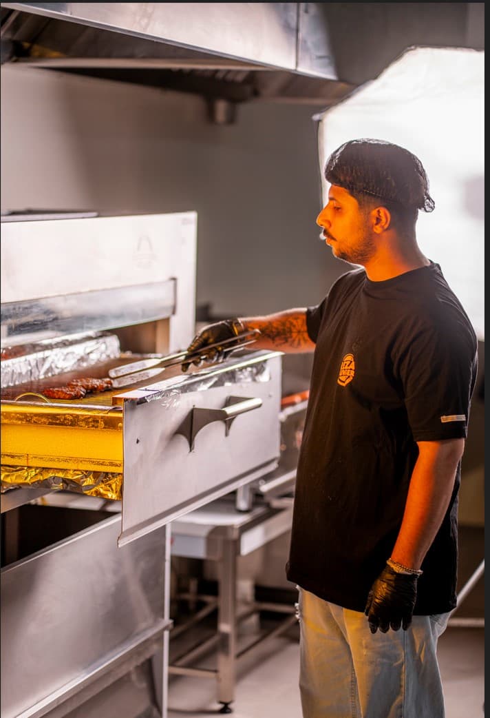 Reza Burger 3 4