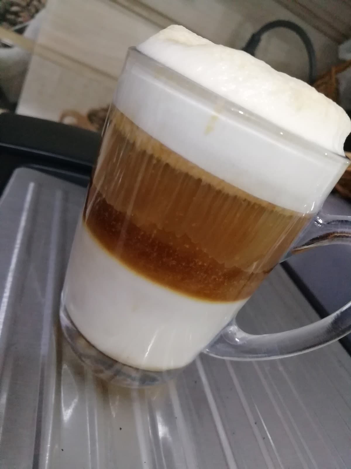 کافه ترنج 4