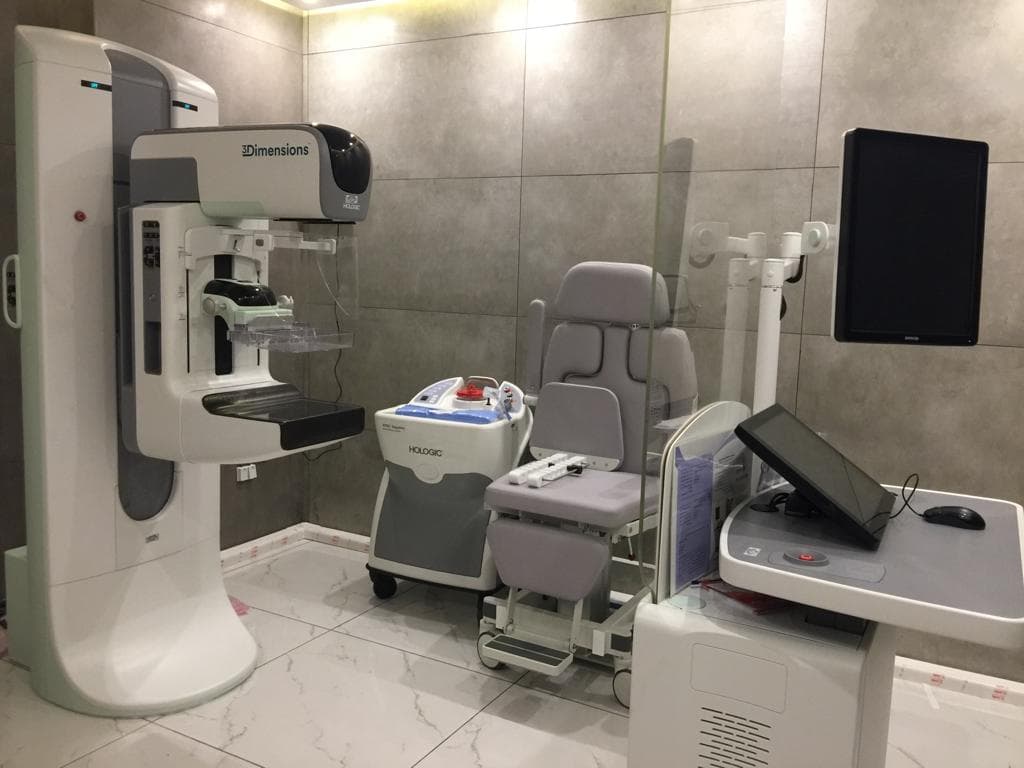 Dr. Massoumeh Hajipour - Avan Clinic - Advanced Women's Imaging