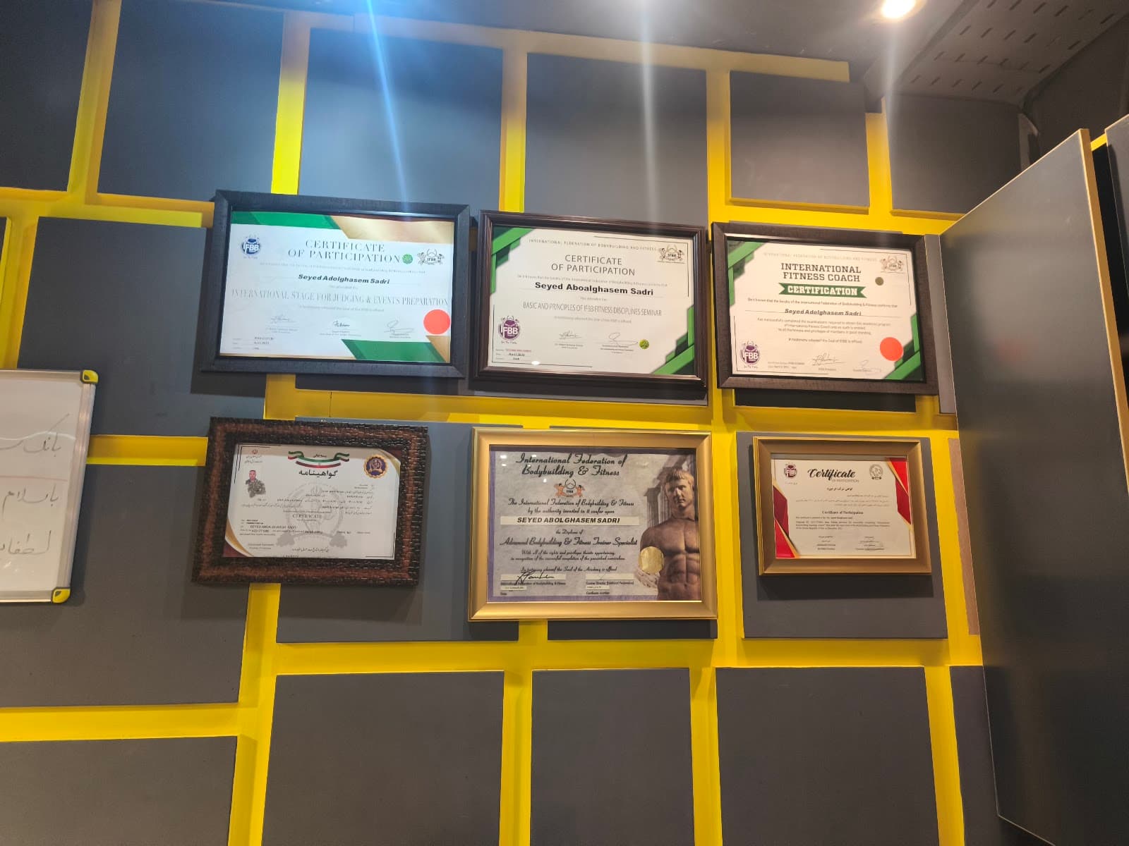 باشگاه بدنسازی عرشیا کلاسیک 5
