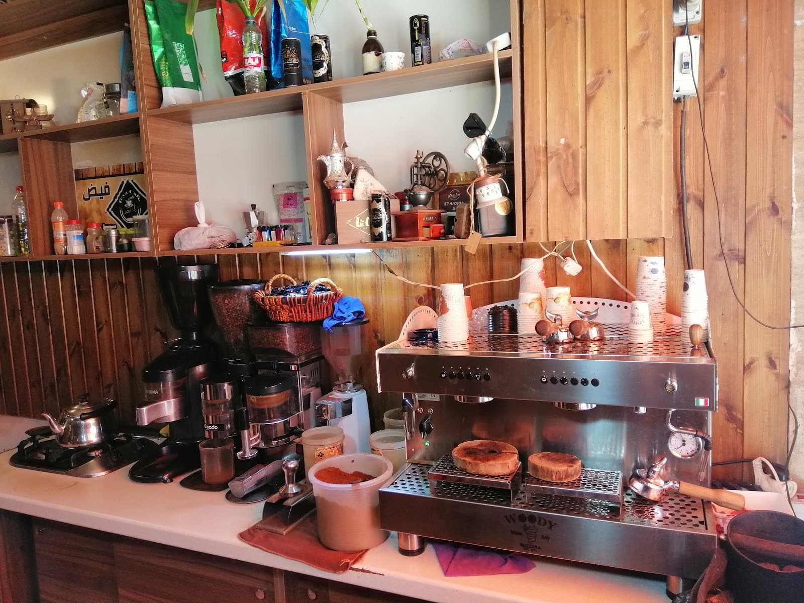 Feyz cafe