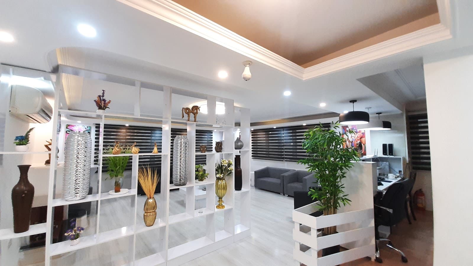 Saya beauty clinic