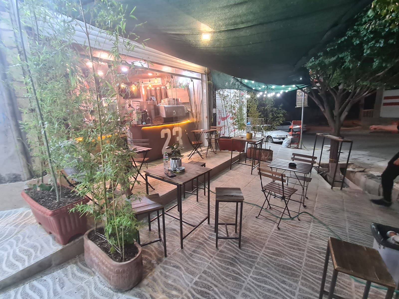 Cafe 23 2