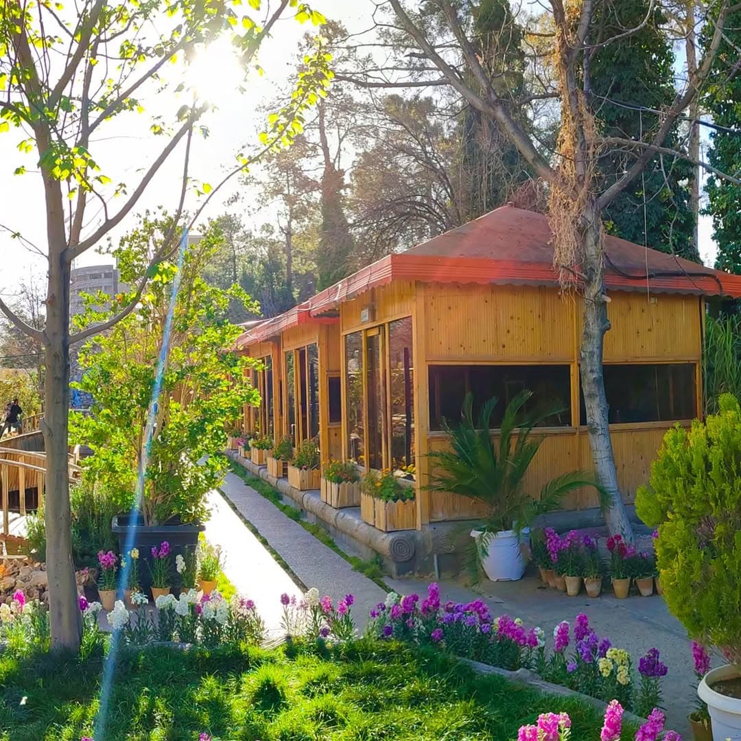 مجموعه رستوران گردشگری ملک پارسی 2