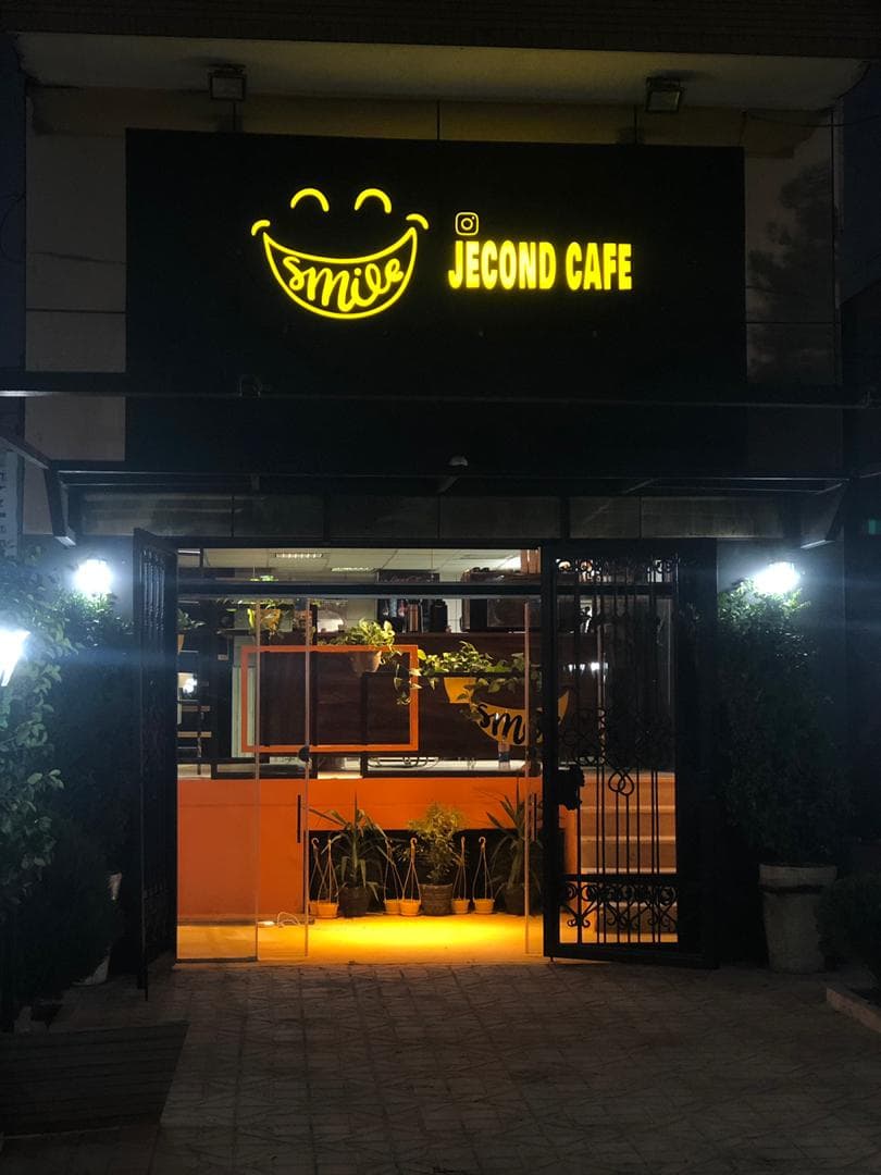 jecond_cafe 2