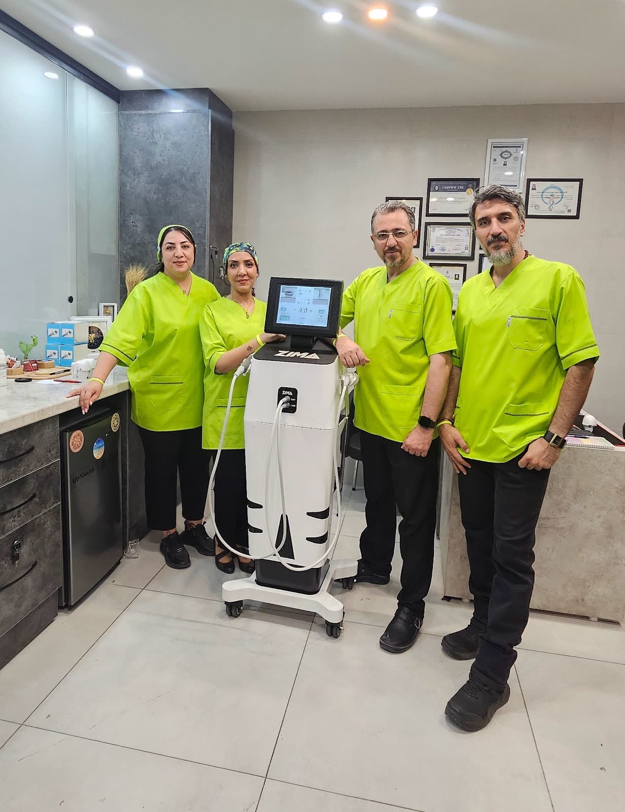 دکتر بهناز رستگارفر_کلینیک خرداد