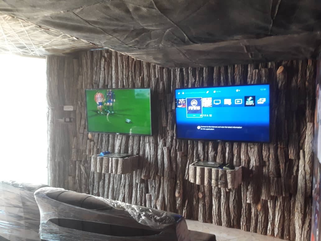 xclub 3