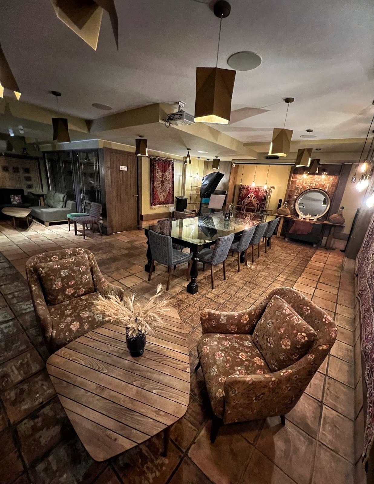 Geren Cafe Restaurant