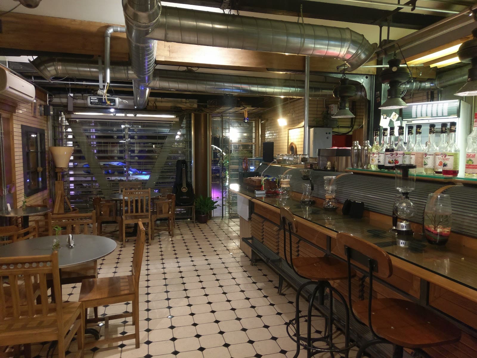 Cafe Nova