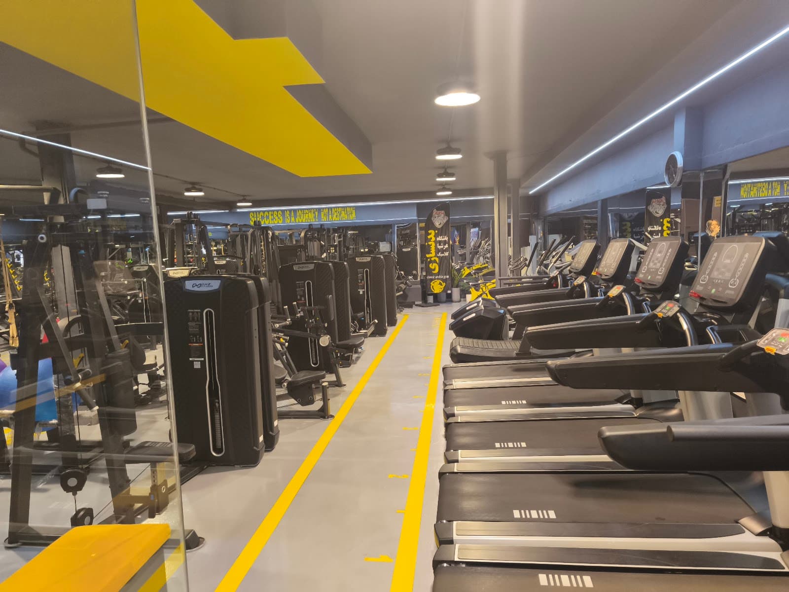 باشگاه بدنسازی عرشیا کلاسیک