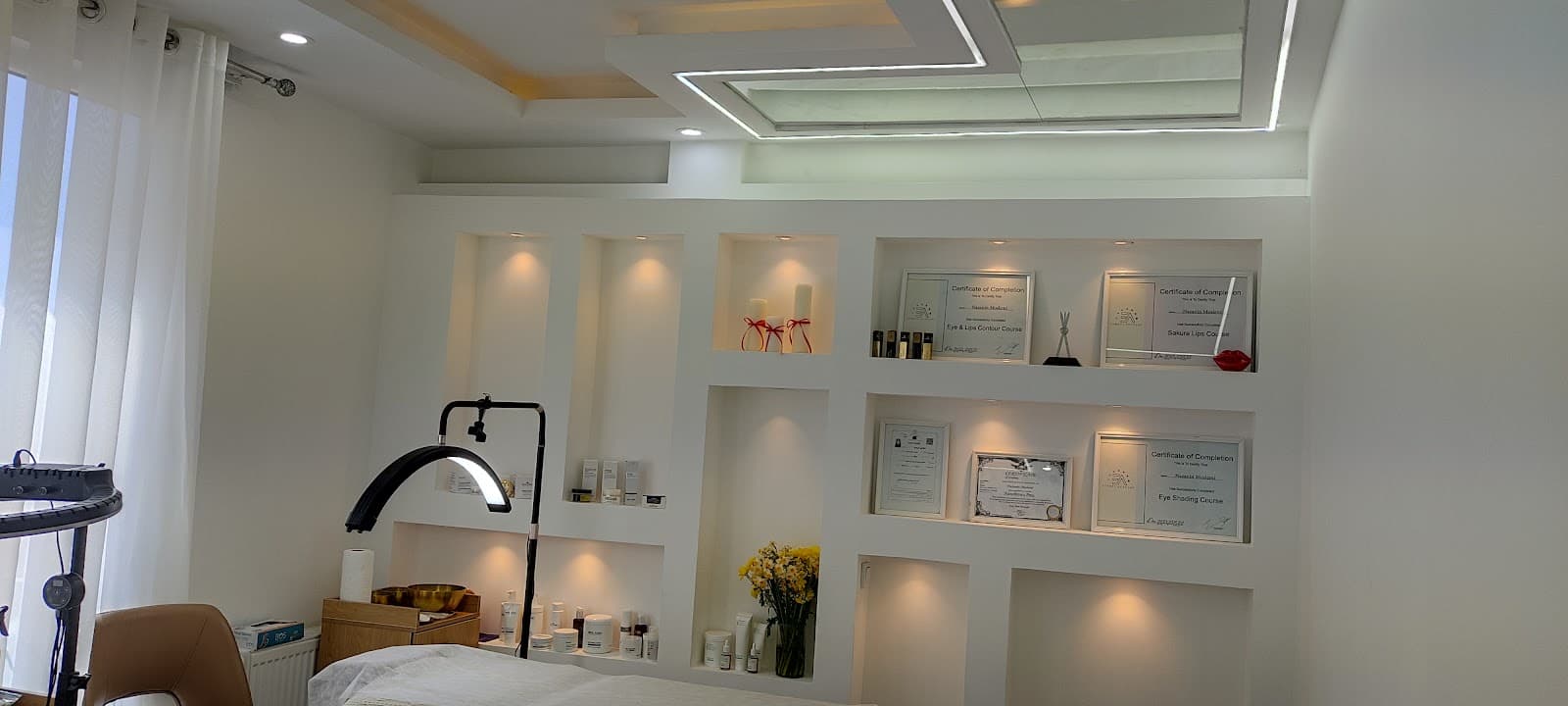 Lumera skin center 5