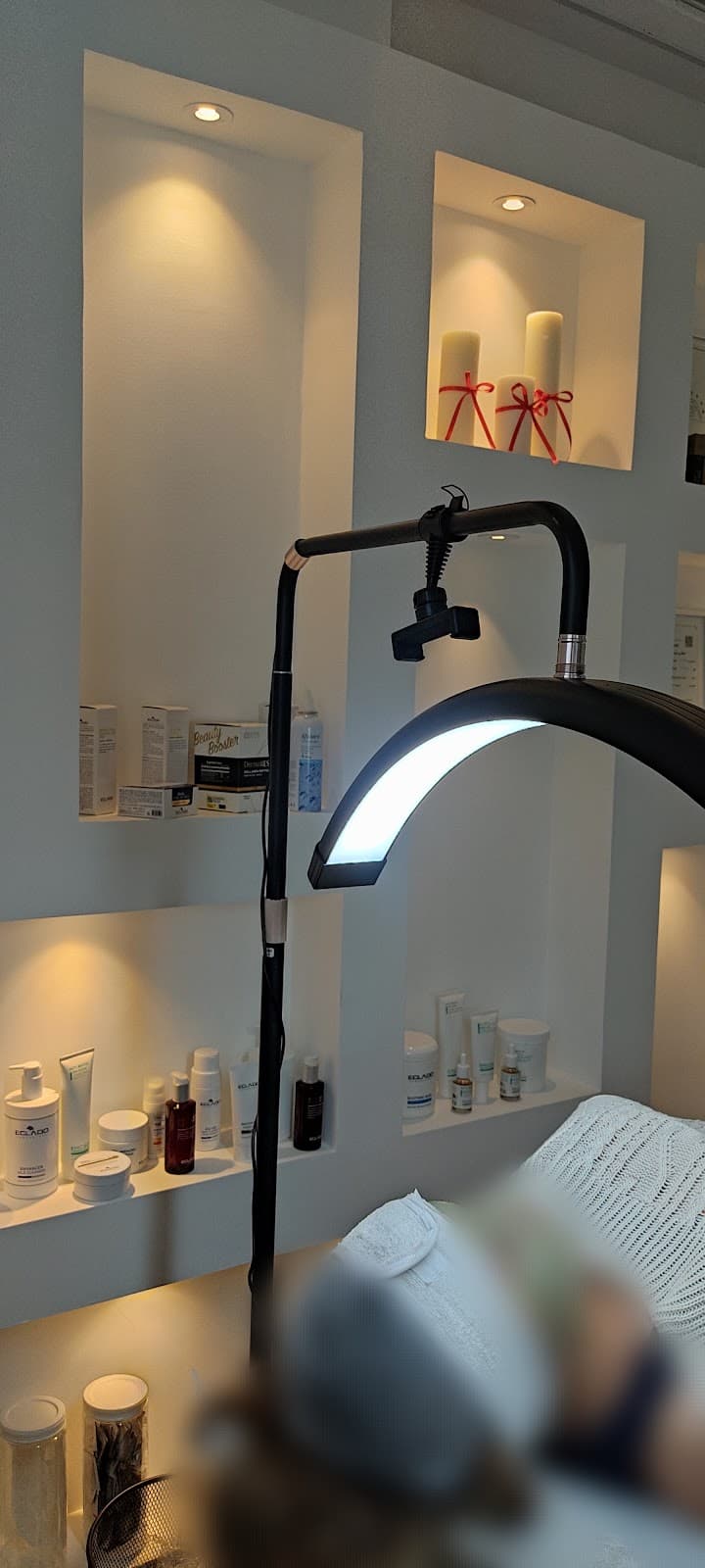 Lumera skin center 3