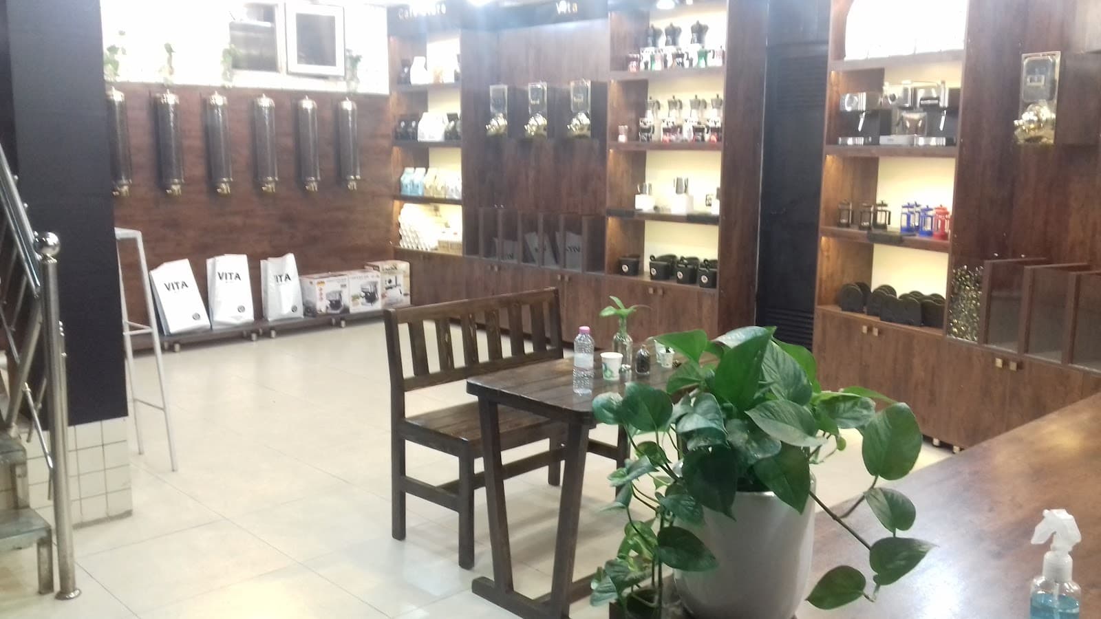 COFFEE VITA (کافه ویتا) 2