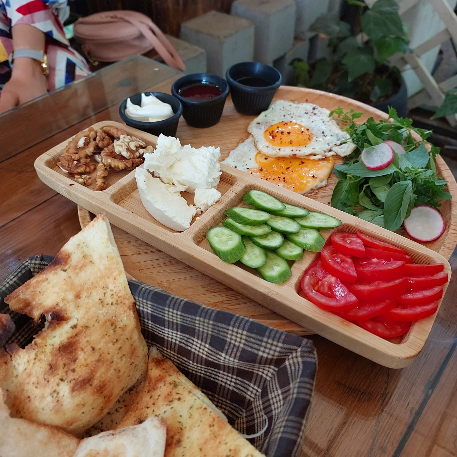 Shin Cafe 3