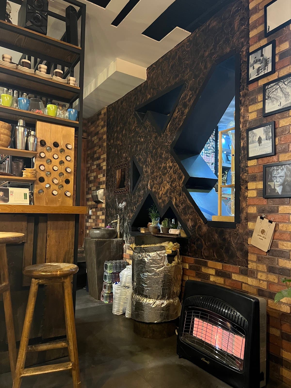 Ax Cafe 3