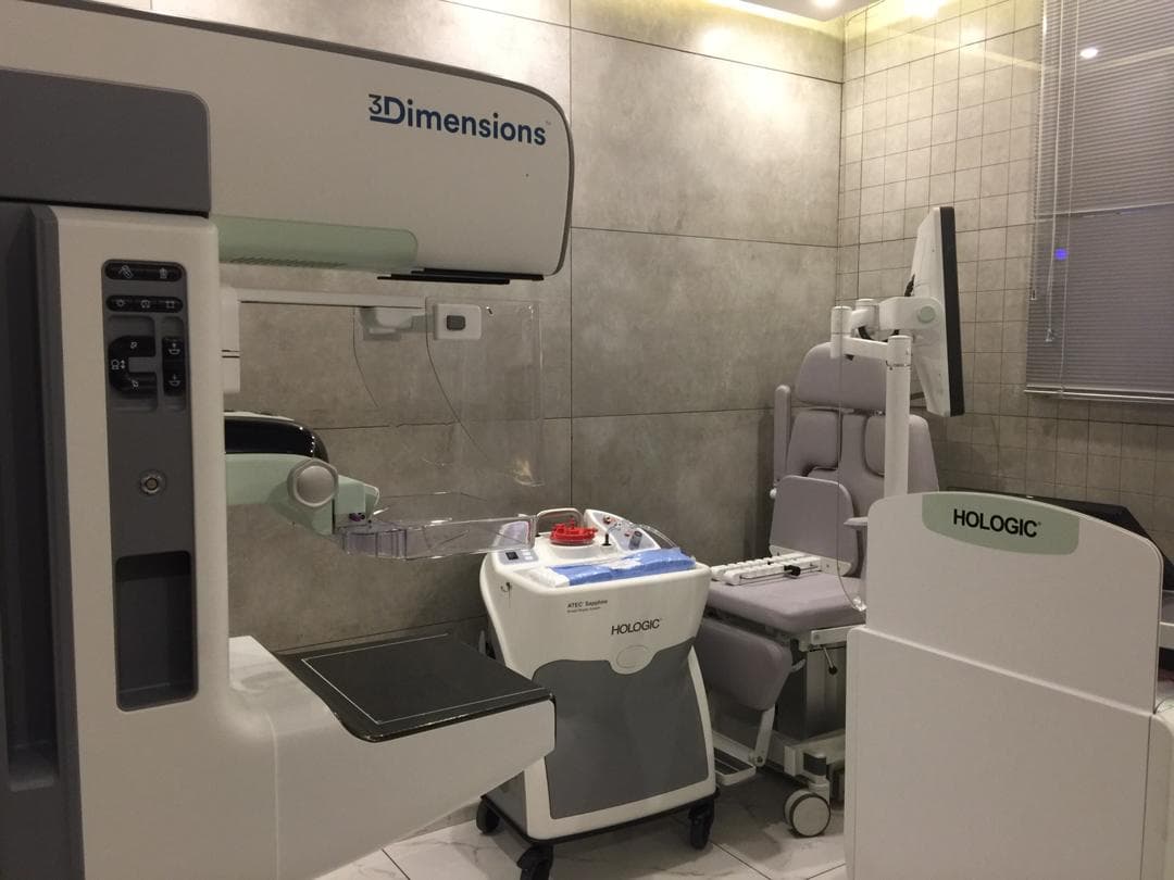Dr. Massoumeh Hajipour - Avan Clinic - Advanced Women's Imaging 4