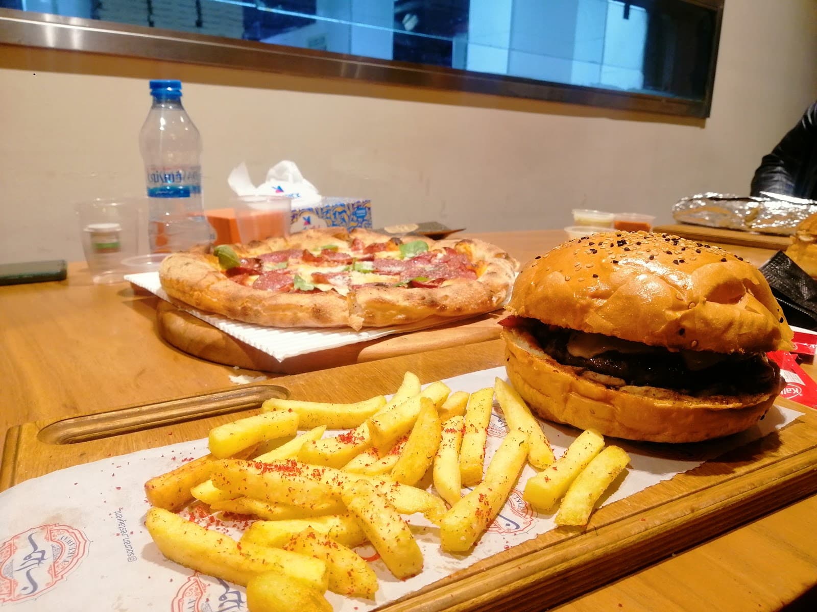 Sooran restaurant and fast food 4