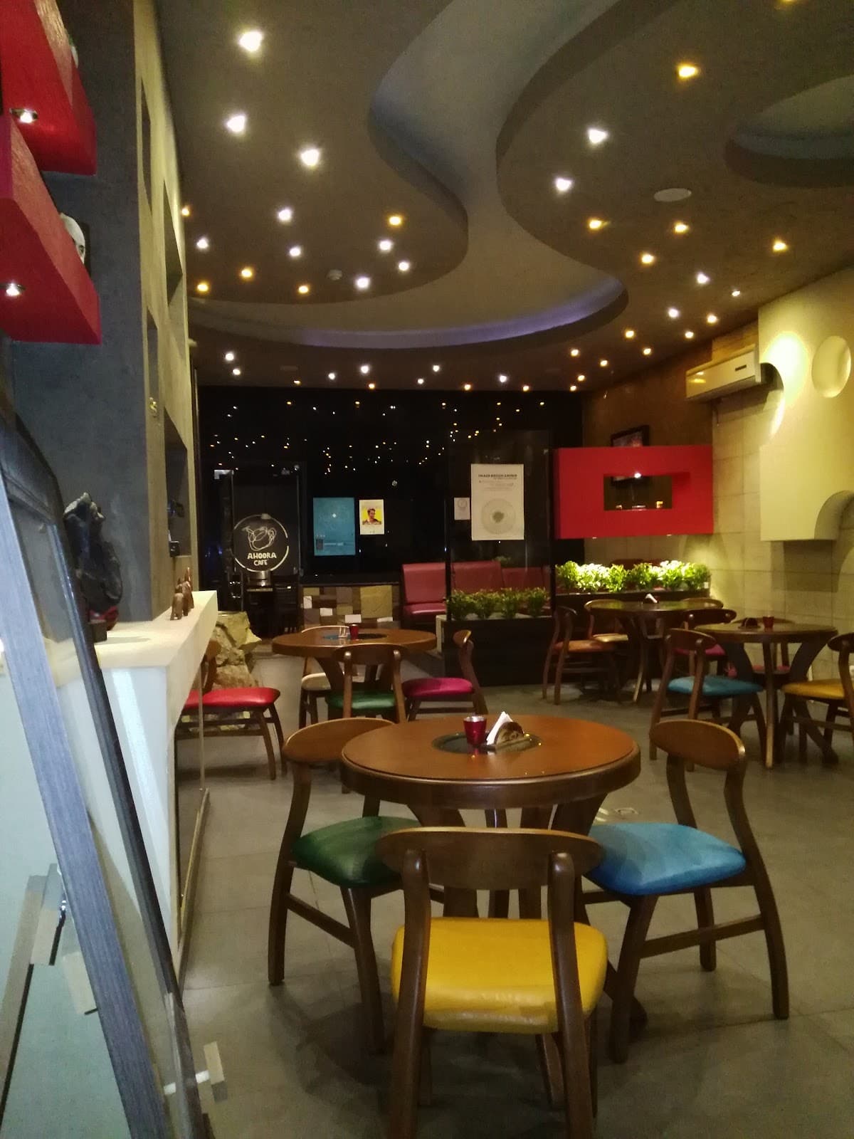 Ahoora Cafe 3