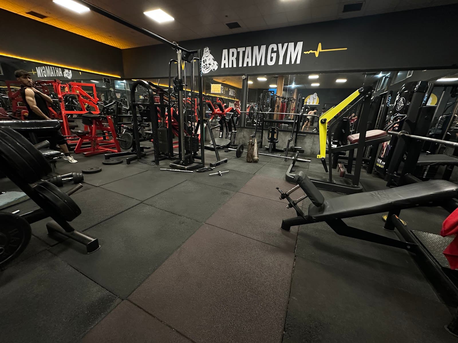 Artam gym & Body building club 5