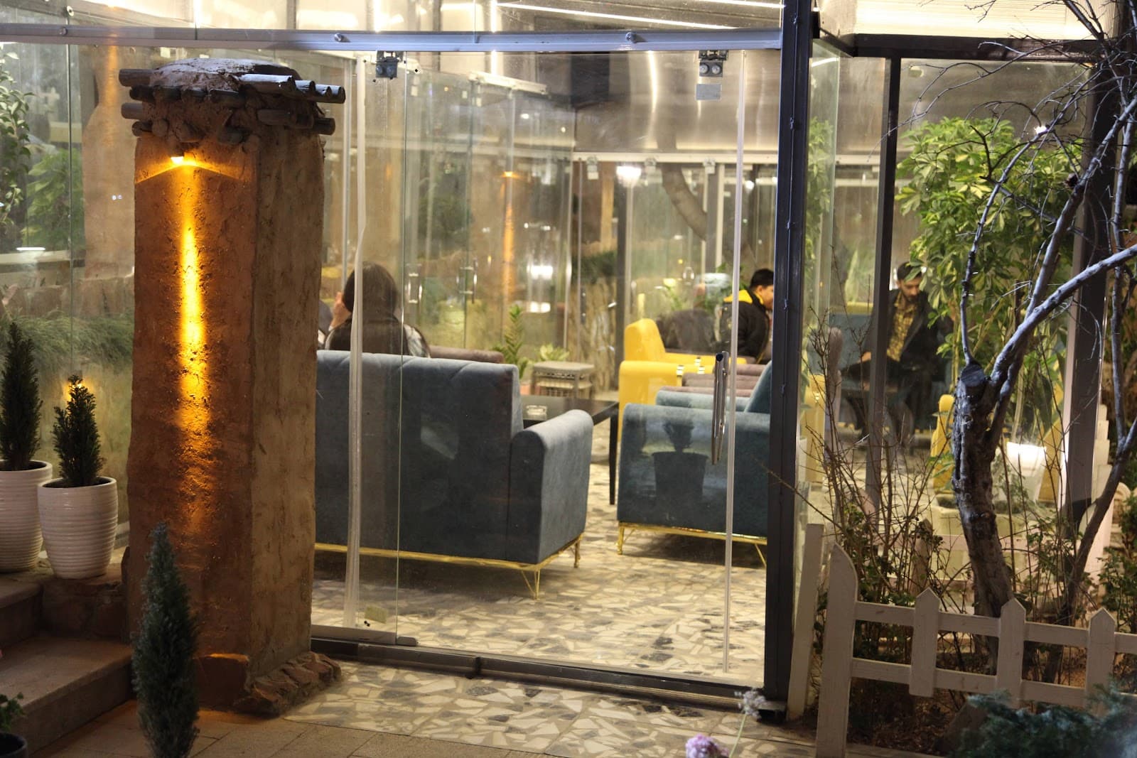 Traditional restaurant garden Padrak