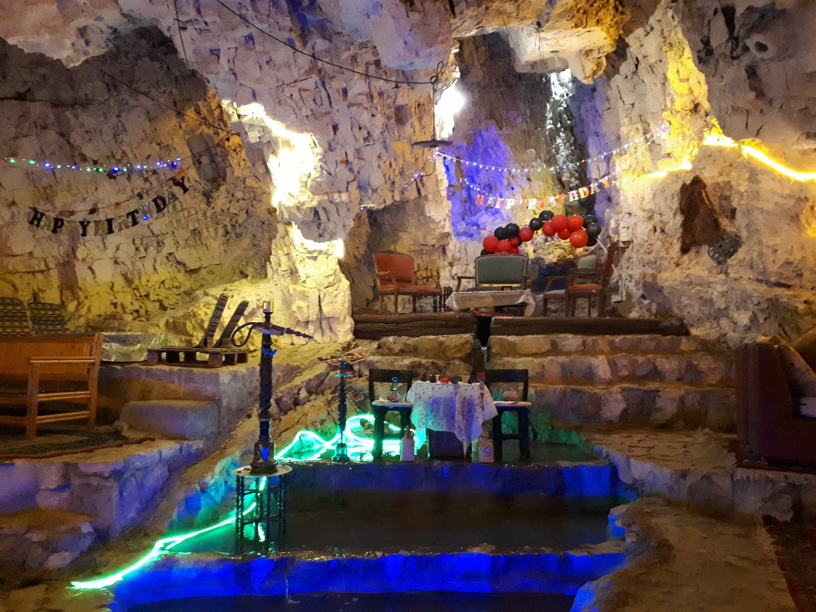 کافه غار Cafe Ghar 2