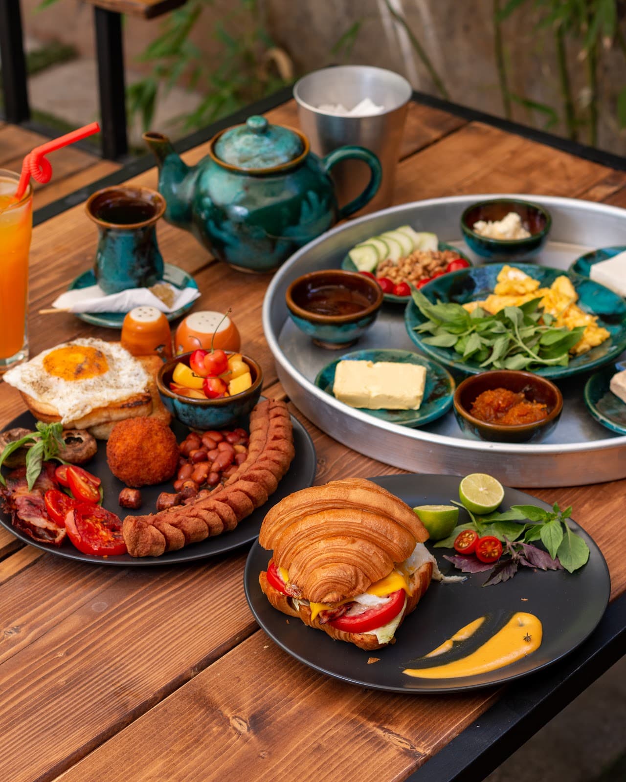 Boghcheh Cafe and Restaurant 2