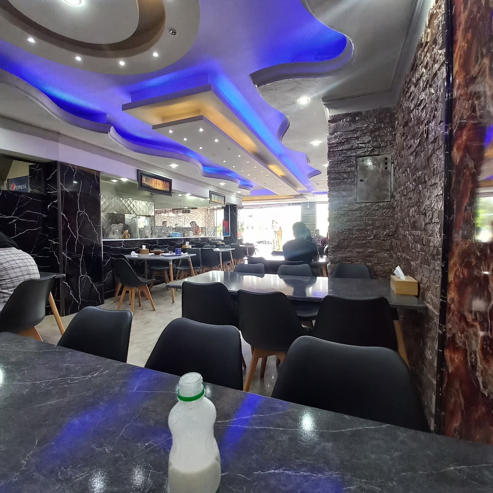 Ziyafat fast food 3