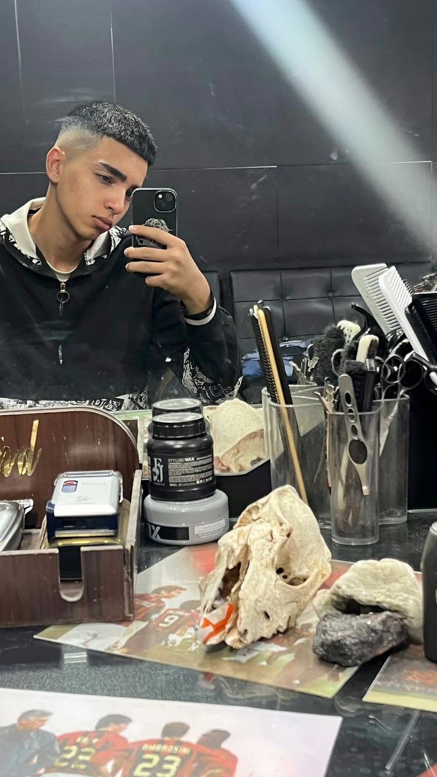 ارایشگاه مردانه سزار 2
