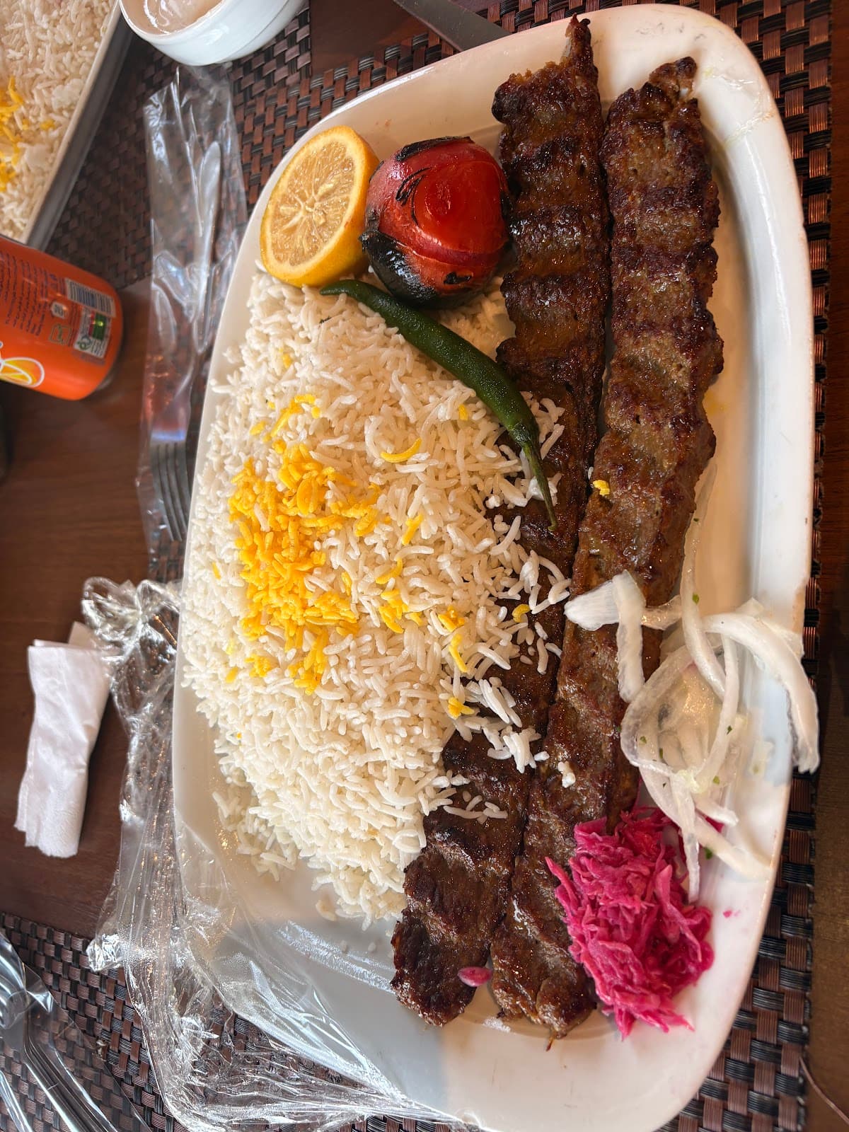 رستوران مجتمع رفاهی دانشگاه شیراز 3