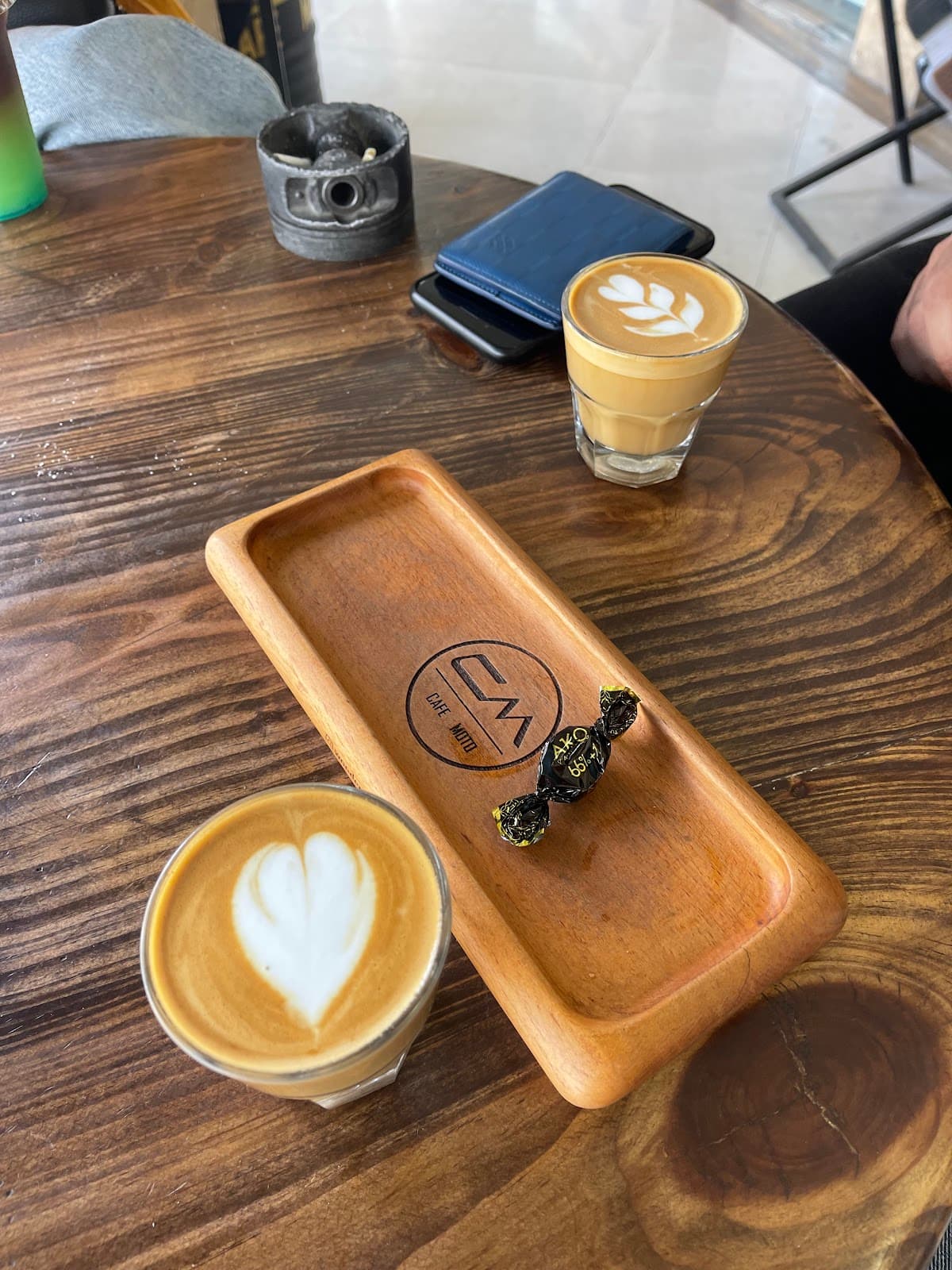 Cafe Moto 2
