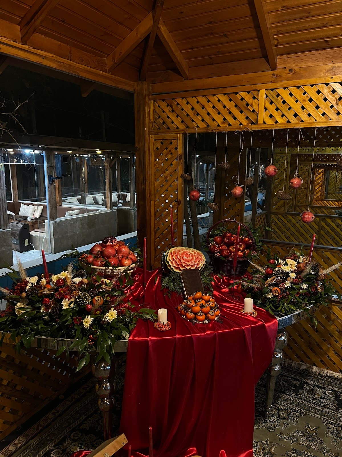 باغ کاریزما