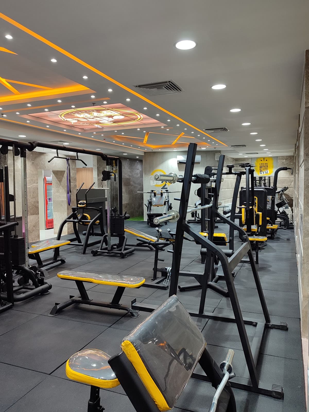 (TANDOROST GYM)باشگاه بانوان تندرست