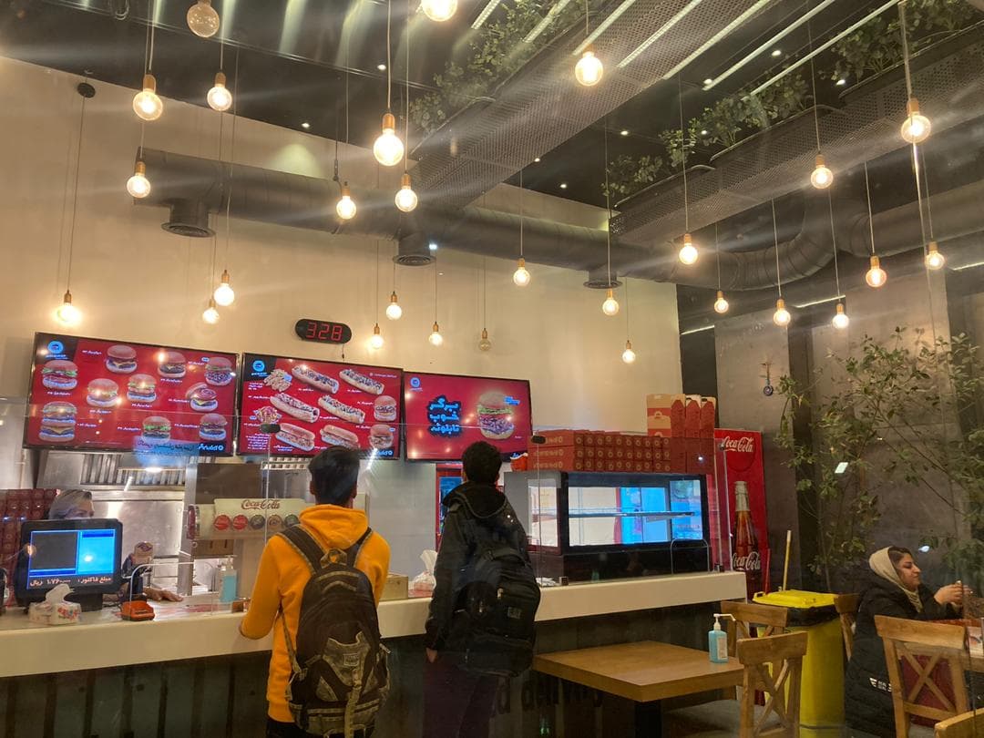 Iran burger (گاز)ایران برگر 4