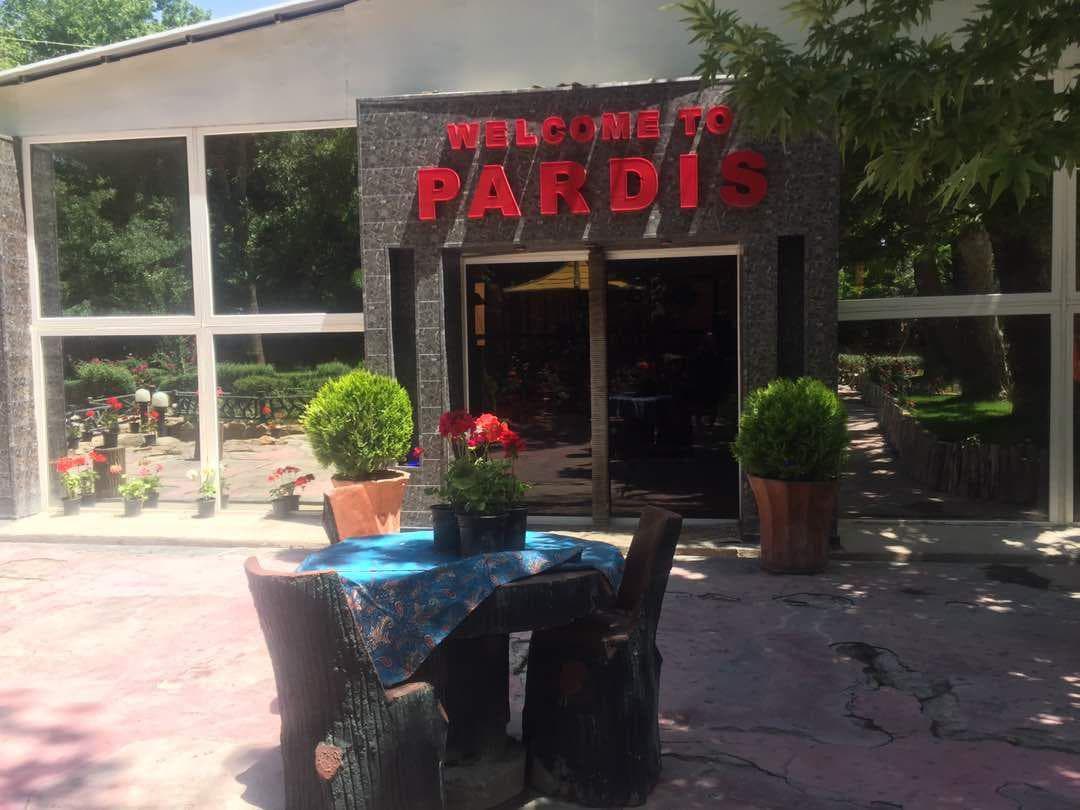 Pardis Garden Restaurant 5