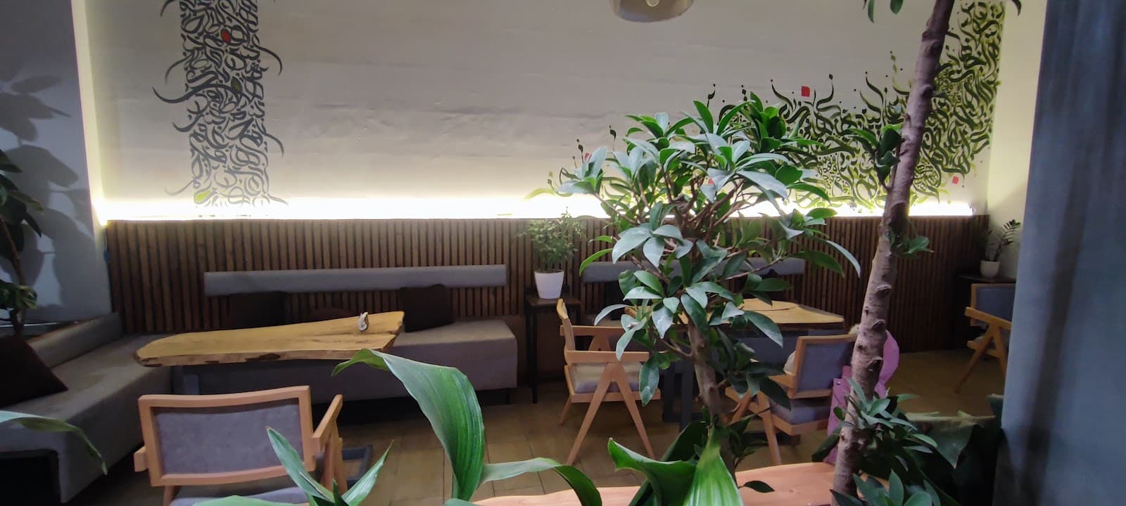 Well house cafe 4