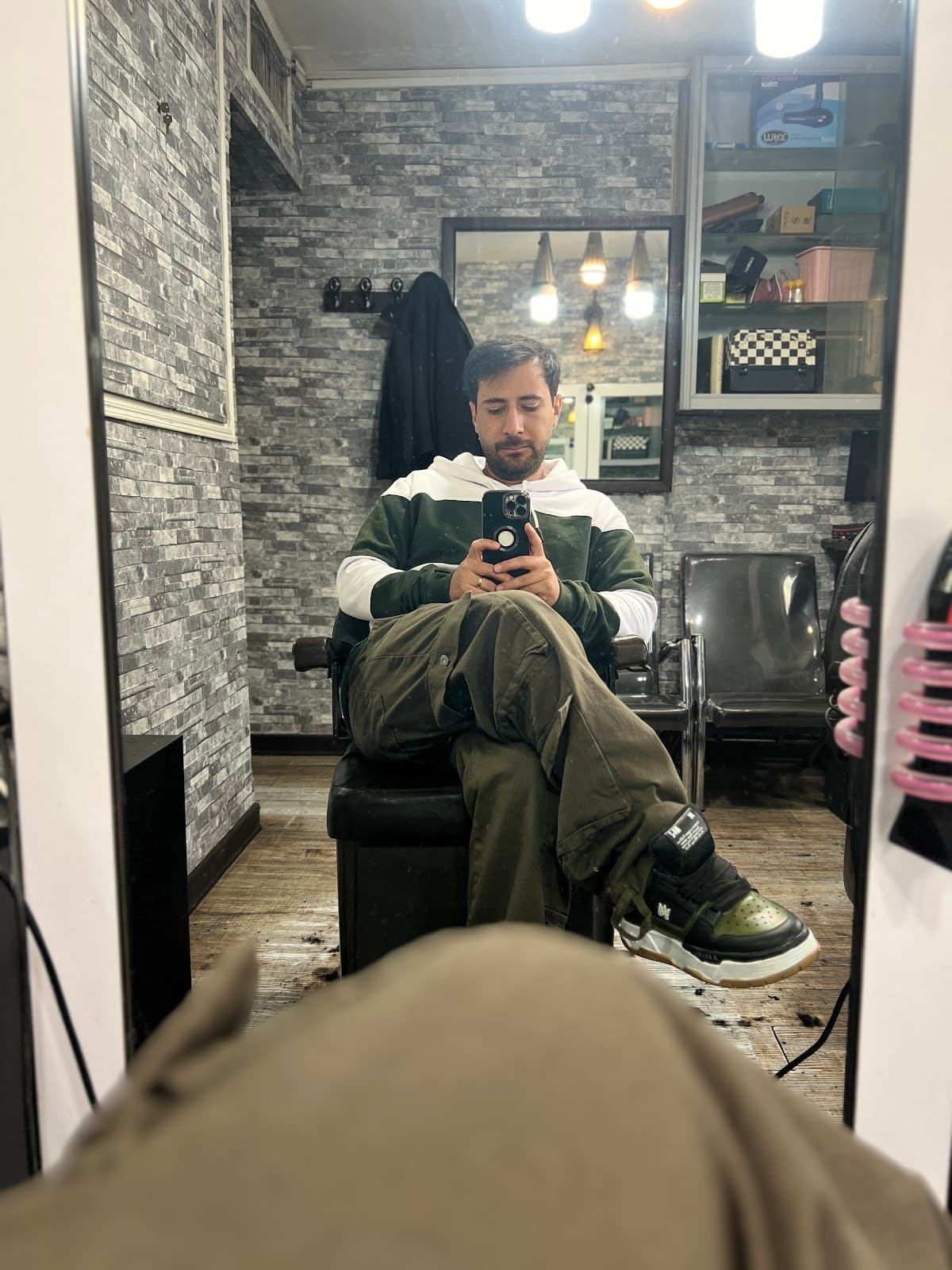 Hairdresser Gilan 5