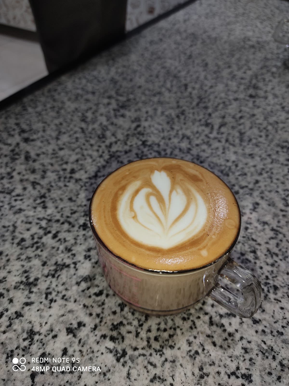 کافه میلیمتری 4