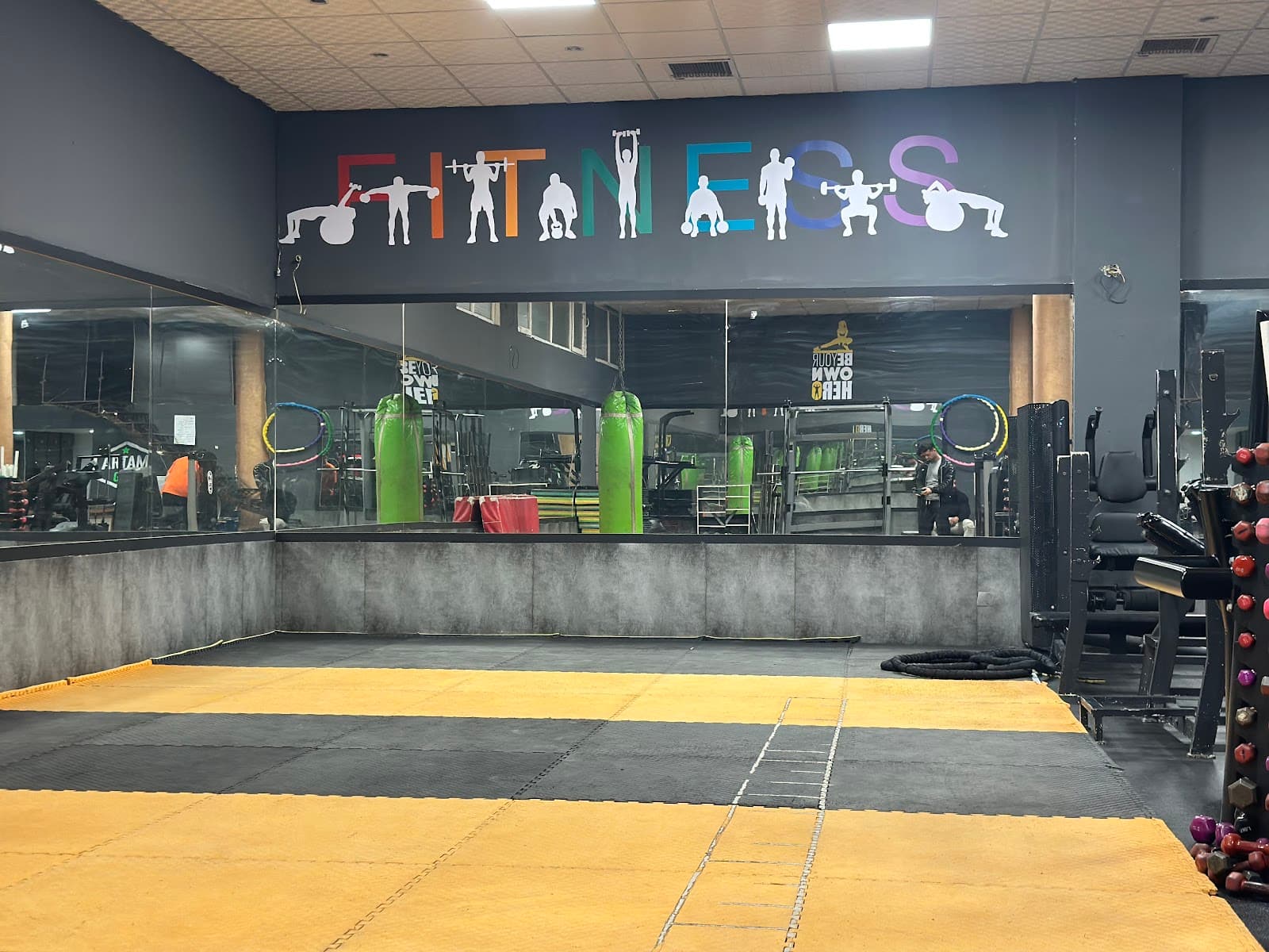 Artam gym & Body building club 3