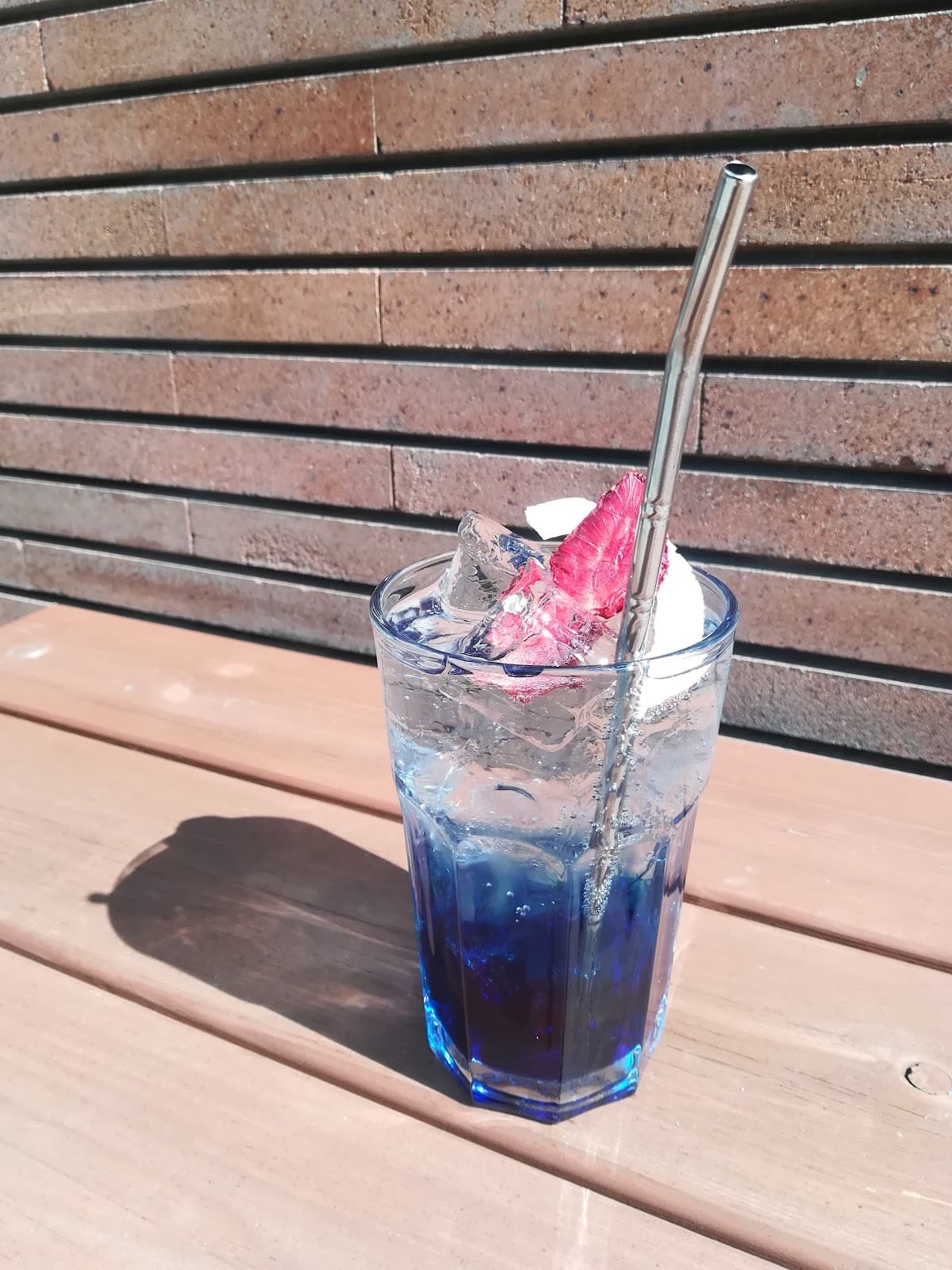 Carbon cafe، کافه کاربن 5